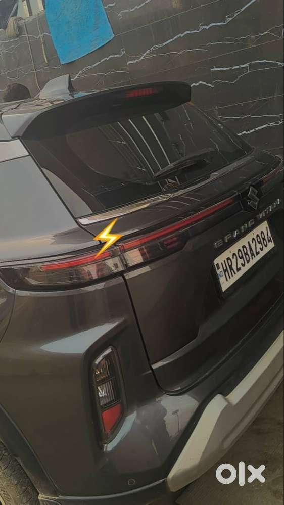 Maruti Suzuki Grand Vitara 2023 Petrol Well Maintained