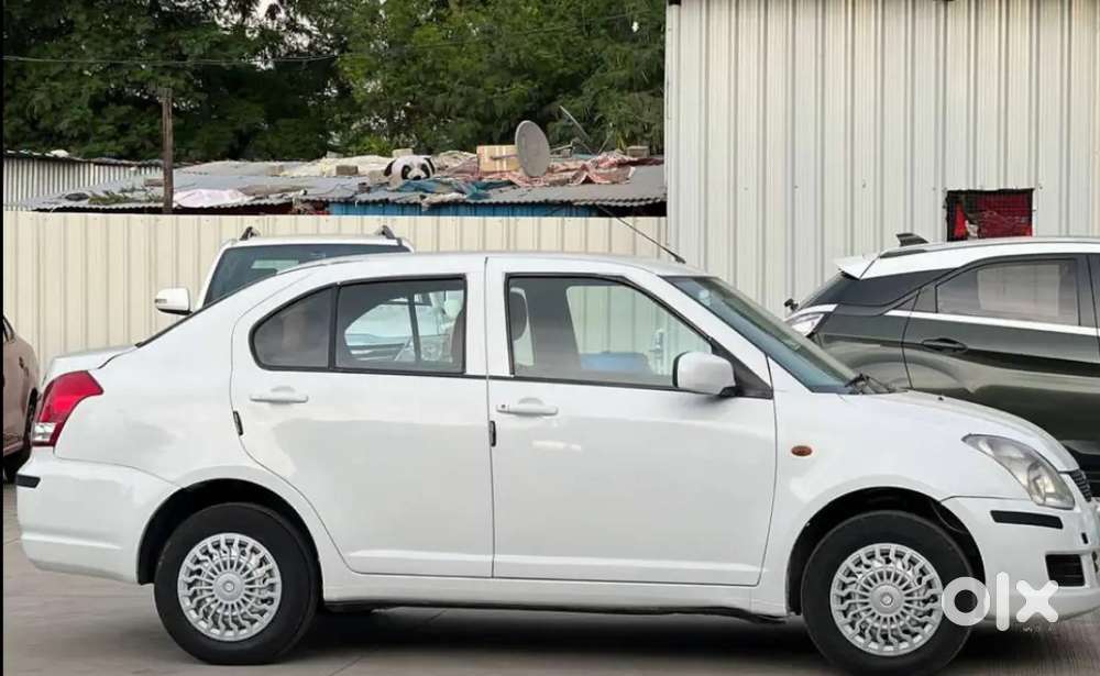 Maruti Suzuki Dzire Tour 2016