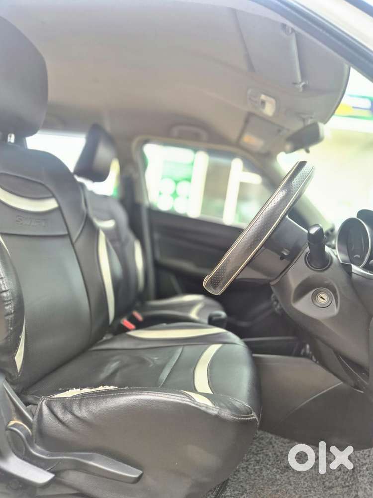 Maruti Suzuki Swift 2018 Amt Vxi, 2019, Petrol