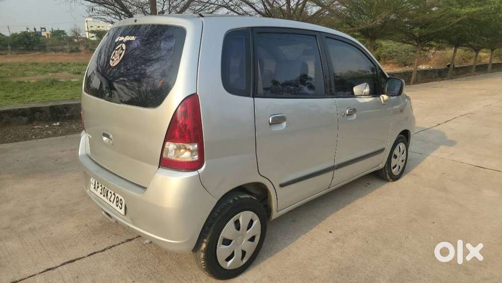 Maruti Suzuki Zen Estilo Vxi Bsiv, 2010
