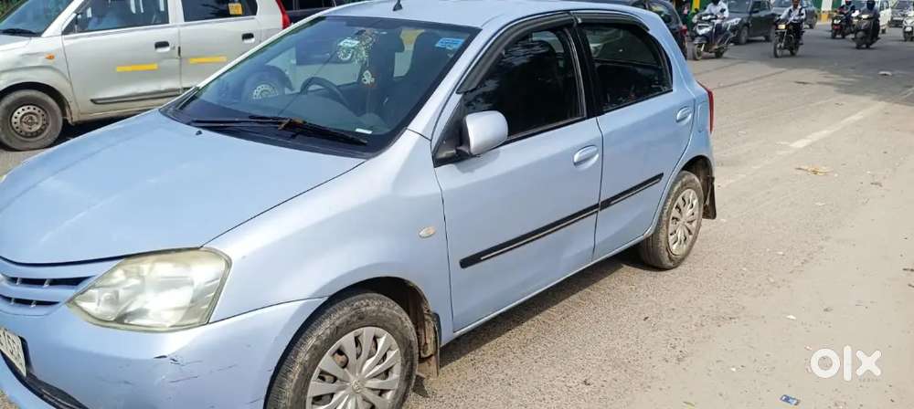 Toyota Etios Liva 2012