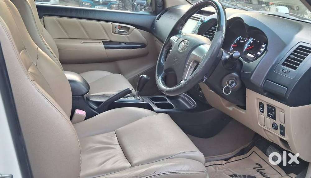Toyota Fortuner 3.0 4x2 Automatic, 2014, Diesel