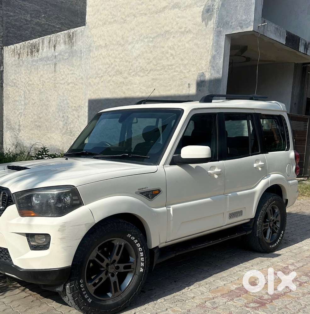 Mahindra Scorpio Diesel 2015
