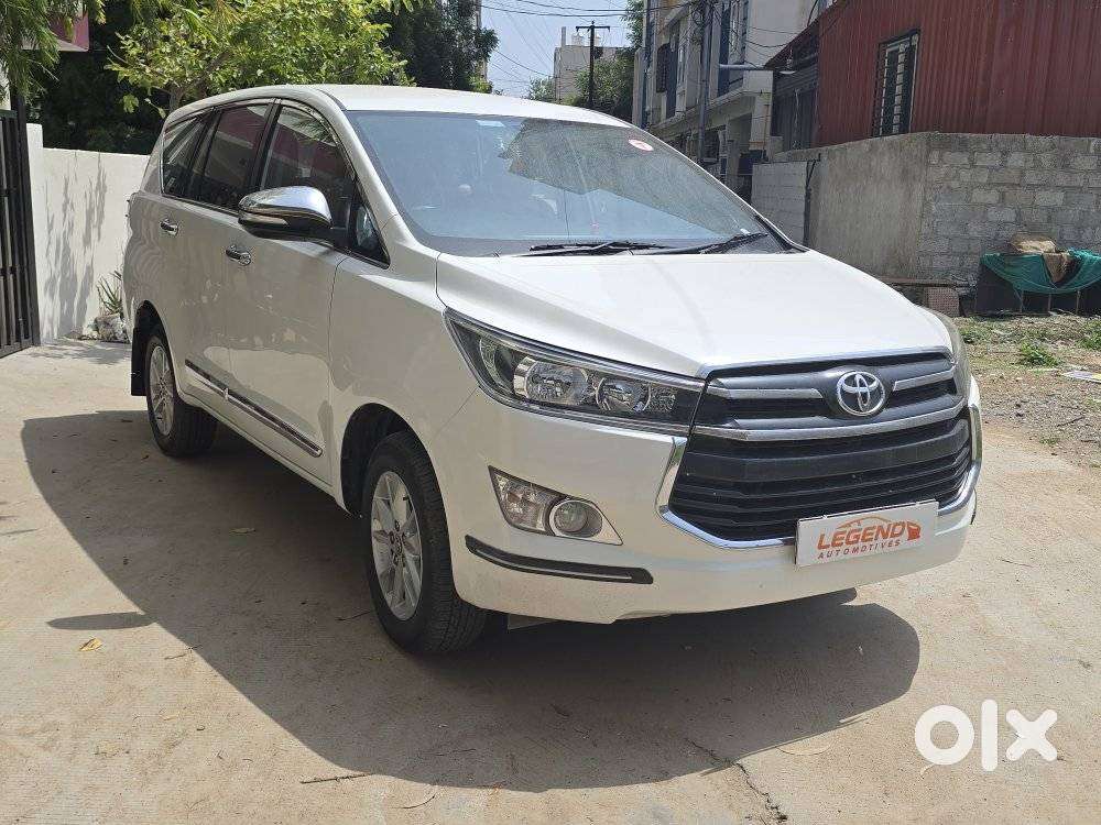 Toyota Innova Crysta 2.8 Gx At, 2016, Diesel