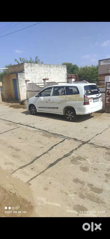 Toyota Innova 2010 Diesel 200000 Km Driven