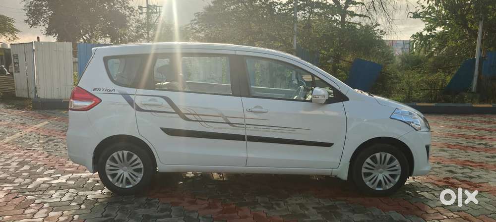 Maruti Suzuki Ertiga Vxi Abs, 2012, Petrol