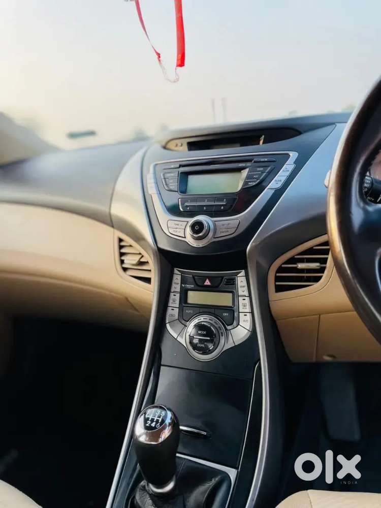 Hyundai Elantra 2013 Manual Petrol