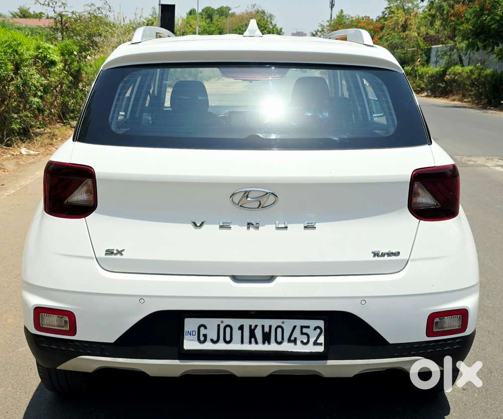 Hyundai Venue 1.0 Sx Turbo Dct, 2019, Petrol