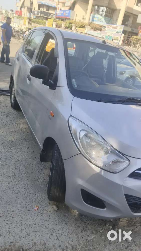 Hyundai I10 2014 Petrol 730000 Km Driven