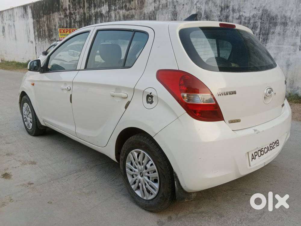 Hyundai I20 Magna 1.2 Mt, 2011, Diesel