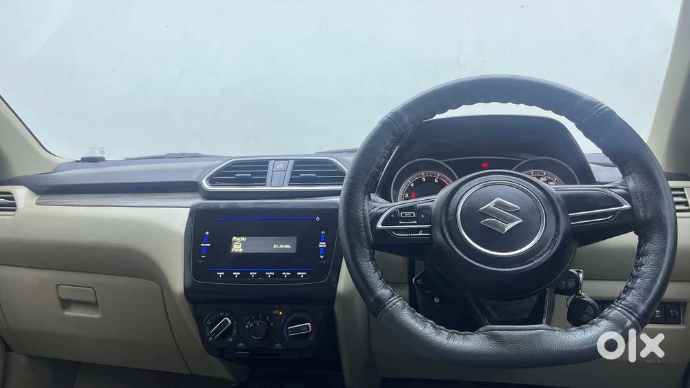 Maruti Suzuki Dzire Vxi Ags, 2022, Petrol