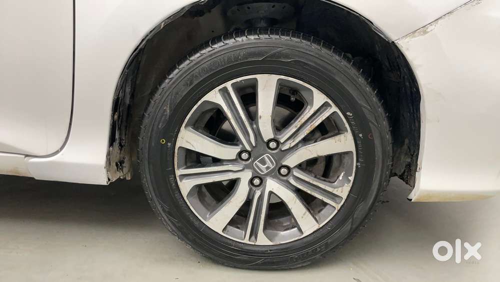 Honda City 1.5 V 4th Gen I-vtec Mt, 2020, Petrol