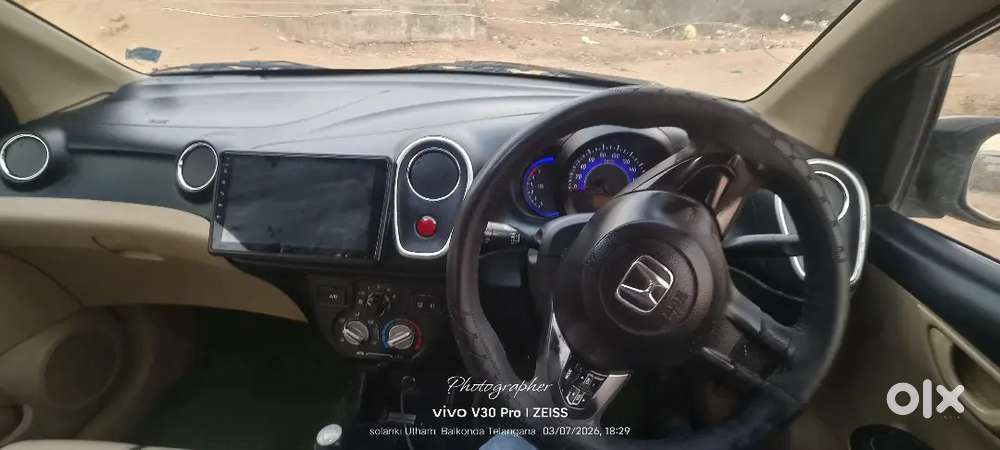 Honda Mobilio 2014 Diesel 240000 Km Driven