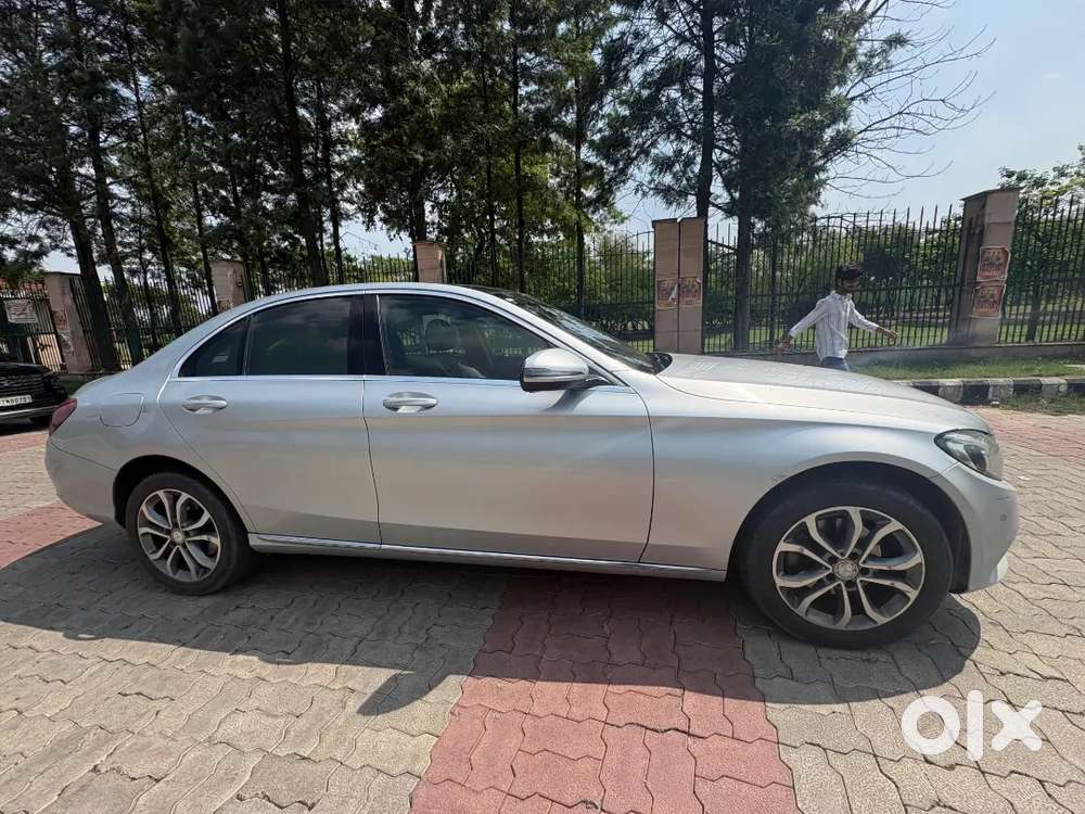 Want To Sell My Car On Urgent Basis Only Serious Buyers