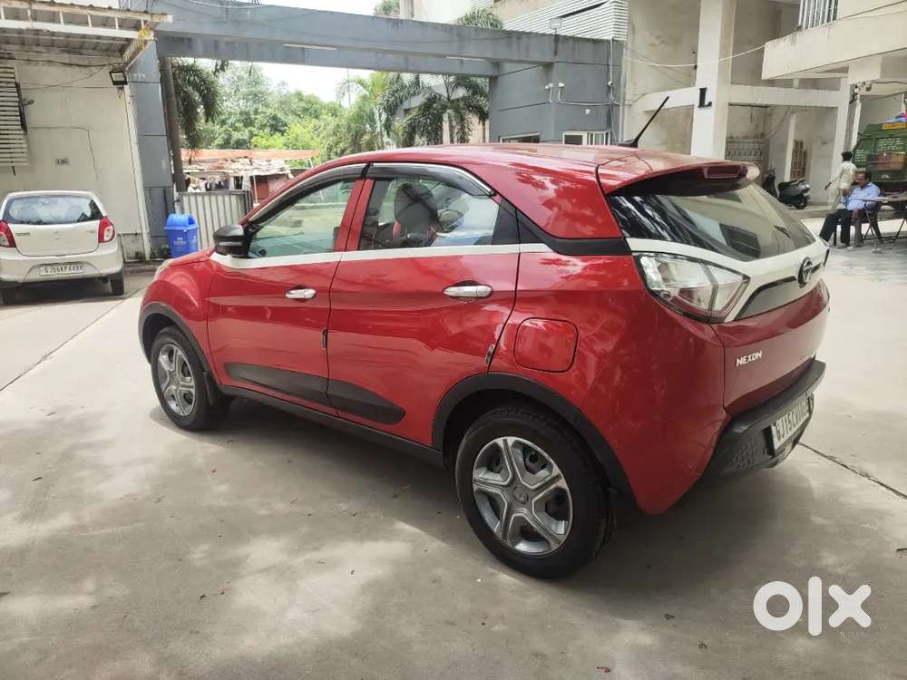 Tata Nexon Petrol Cng 2018 Model With 79000 Km