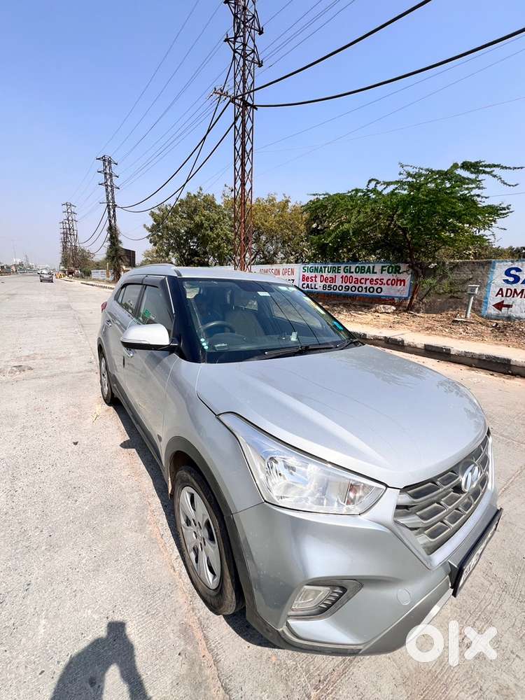 Hyundai Creta Diesel  1st Owner  Full Hyundai Service  Excellent Co