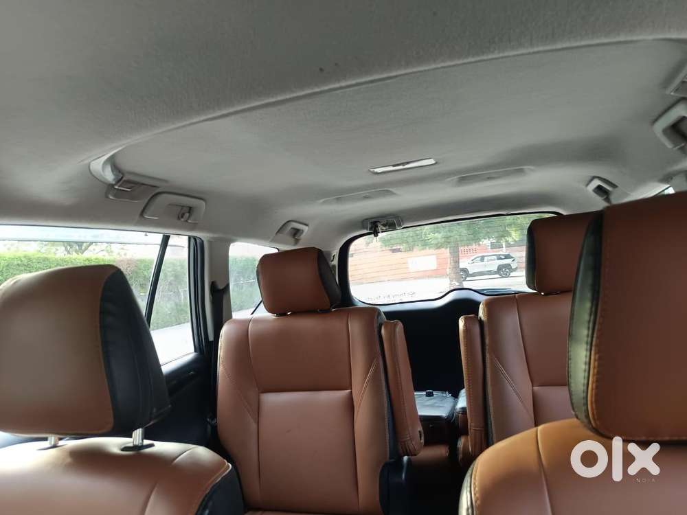 Toyota Innova Crysta 2.4 V, 2017, Diesel