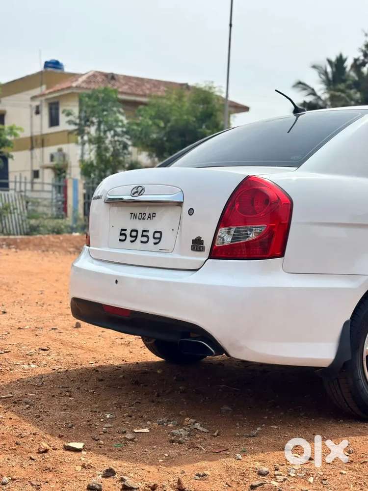 Hyundai Verna Car 2010