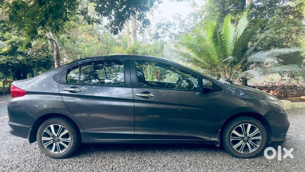 Honda City V I-vtec Petrol Manual 2017 Model