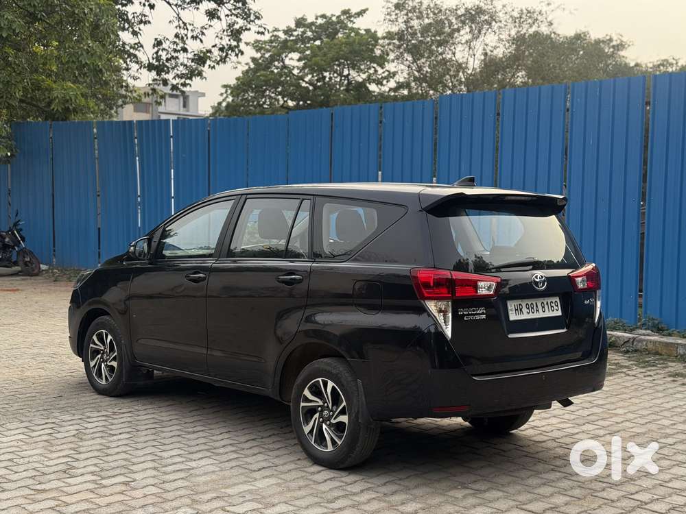 Toyota Innova Crysta [2020-ongoing] 2.4 Gx At 7 Str, 2021, Diesel