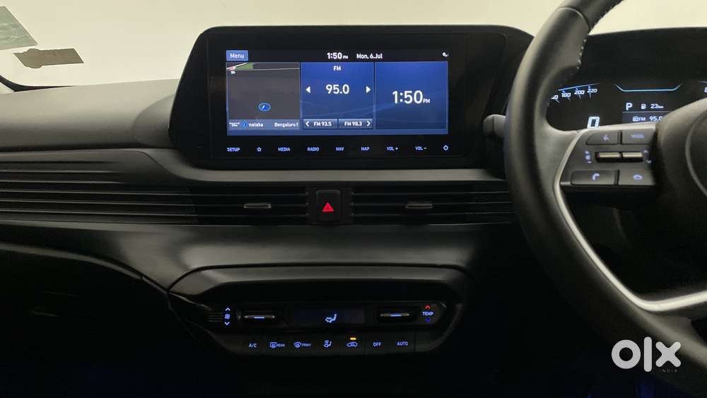Hyundai I20 Asta (o) 1.2 Ivt, 2023, Petrol