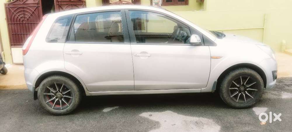Ford Figo 1.2p Titanium Plus Mt, 2013, Diesel