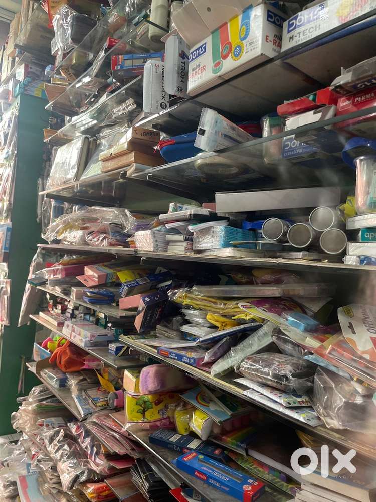 Shop galss shelves