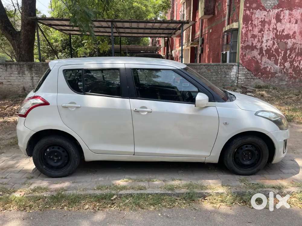 Maruti Suzuki Swift 2016 Diesel 95500 Km Driven