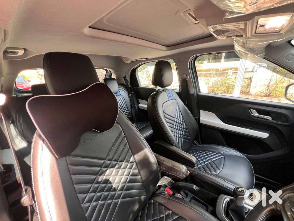 Tata Punch Creative Dual Tone Mt Sunroof, 2023, Petrol