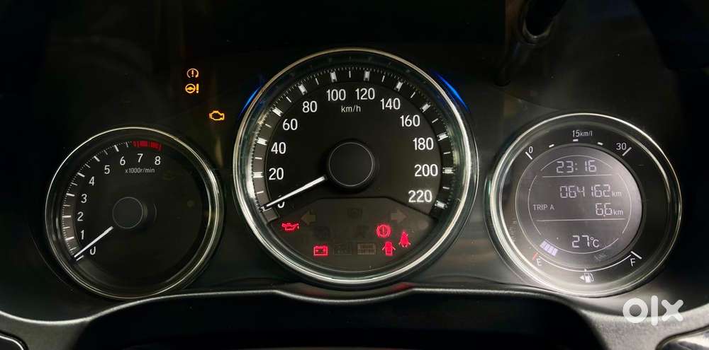 Honda City V Mt Sunroof, 2018, Petrol