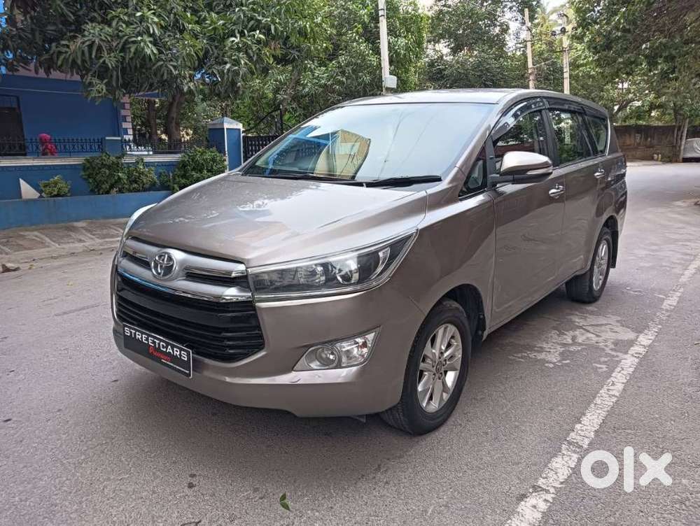 Toyota Innova Crysta 2.8 Gx At, 2017, Diesel