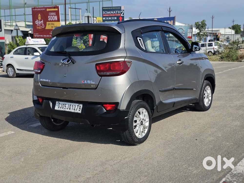 Mahindra Kuv100 K8 Petrol 6 Seater (top Model )