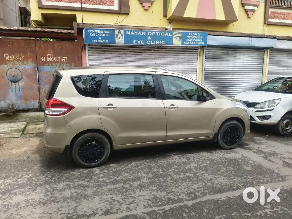 Maruti Suzuki Ertiga 2013 Petrol 89700 Km Driven 2nd Owner
