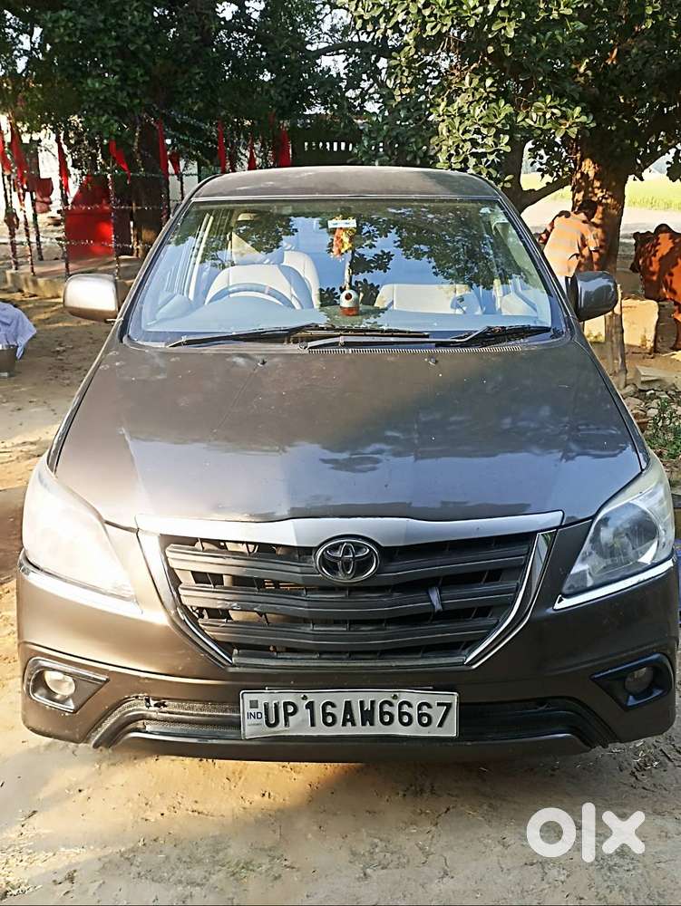Toyota Innova 2014 Diesel Well Maintained