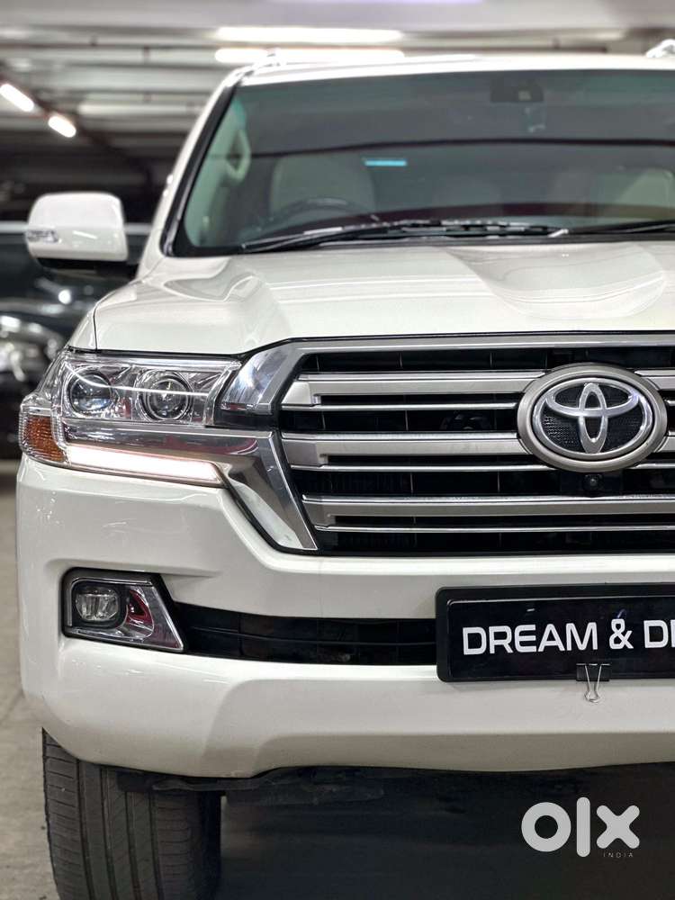 Toyota Land Cruiser [ ] 4.5 Vx Lc 200, 2017, Diesel
