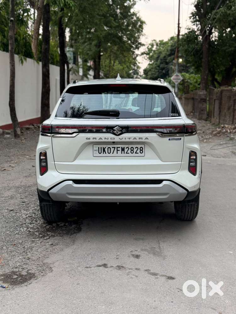 Maruti Suzuki Grand Vitara Smart Hybrid Alpha, 2023, Petrol