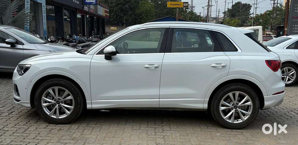 Audi Q3 40 Tfsi Technology, 2025, Petrol