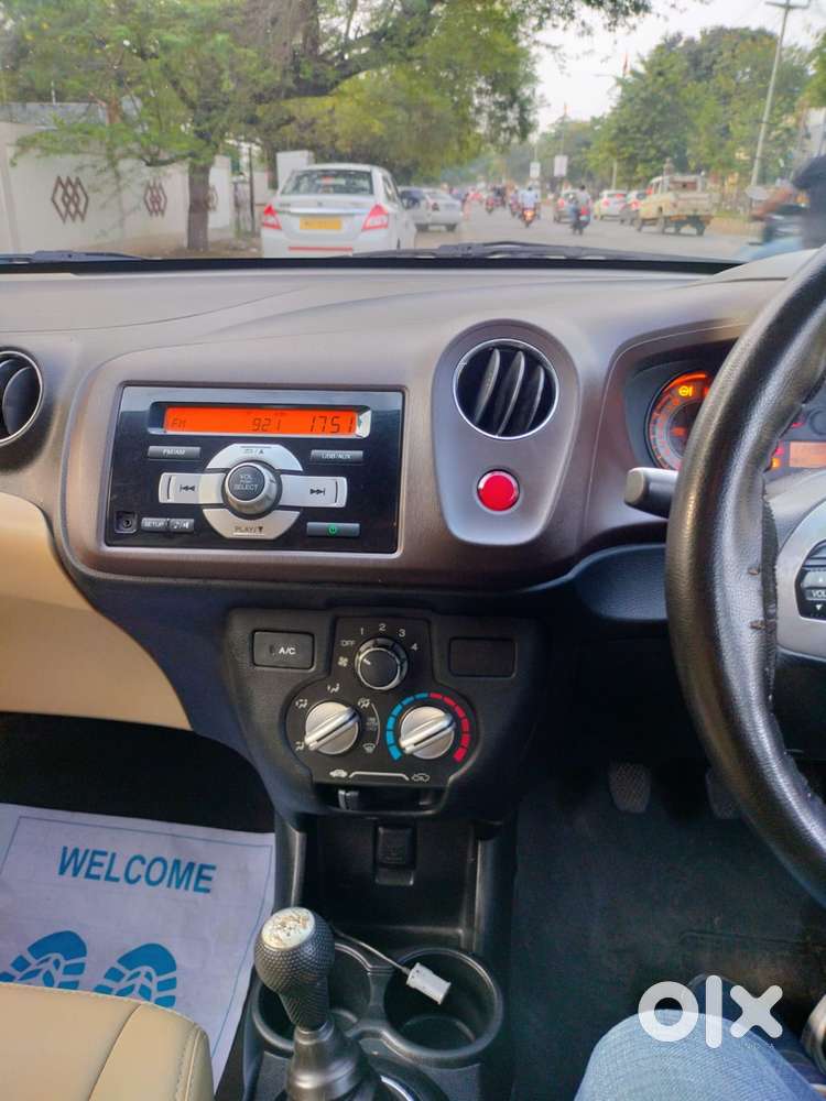 Honda Brio 2011-2013 V Mt, 2012, Petrol