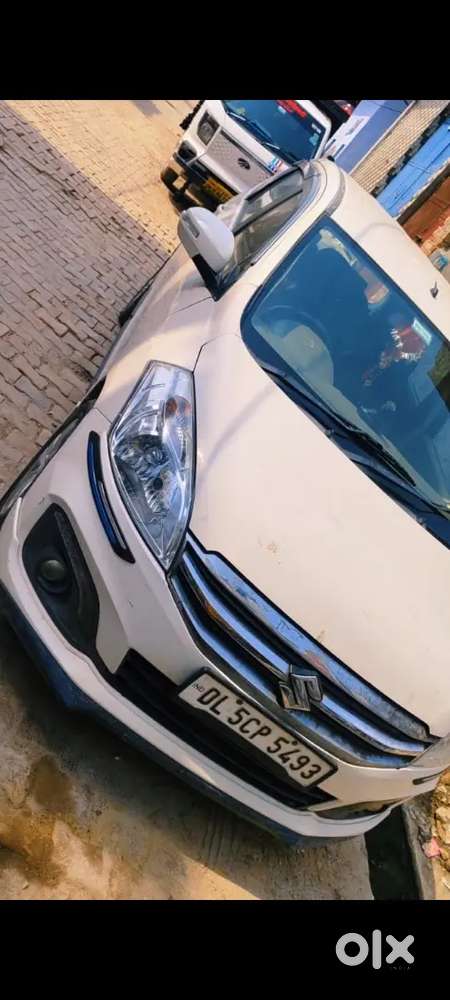 Maruti Suzuki Ertiga Zxi 2018 Cng