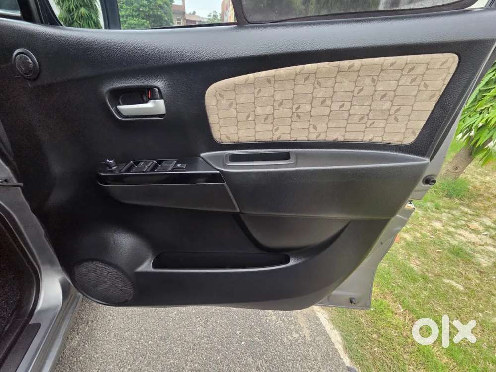 Maruti Suzuki Wagon R Stingray Amt Vxi Optional, 2018, Petrol