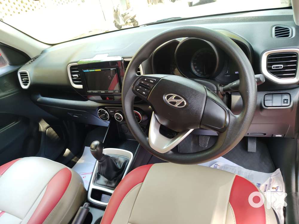 Hyundai Venue 1.2 S Plus, 2021, Petrol