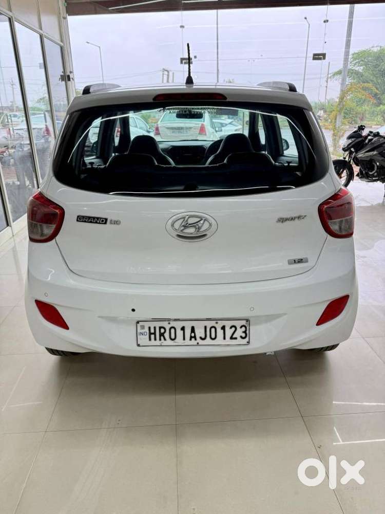 Hyundai Grand I10 Sportz 1.2 Kappa Vtvt, 2014, Petrol
