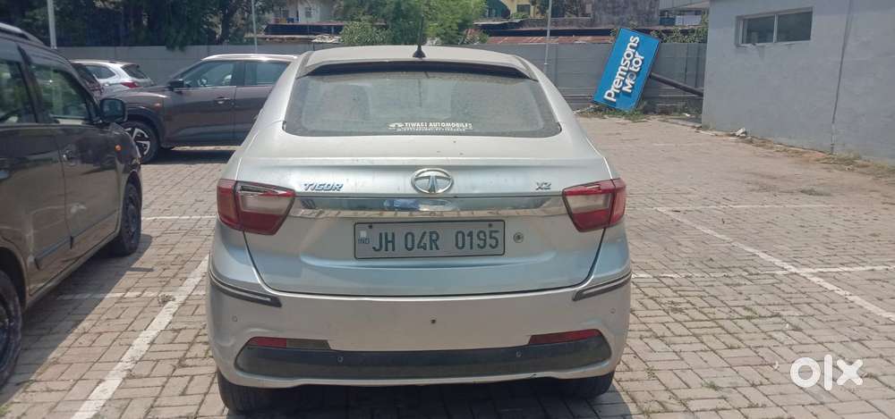 Tata Tigor Xz, 2018, Petrol
