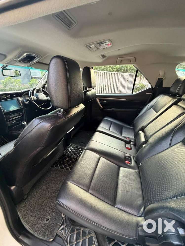 Toyota Fortuner 4x2 At 2.8 Diesel, 2021, Diesel