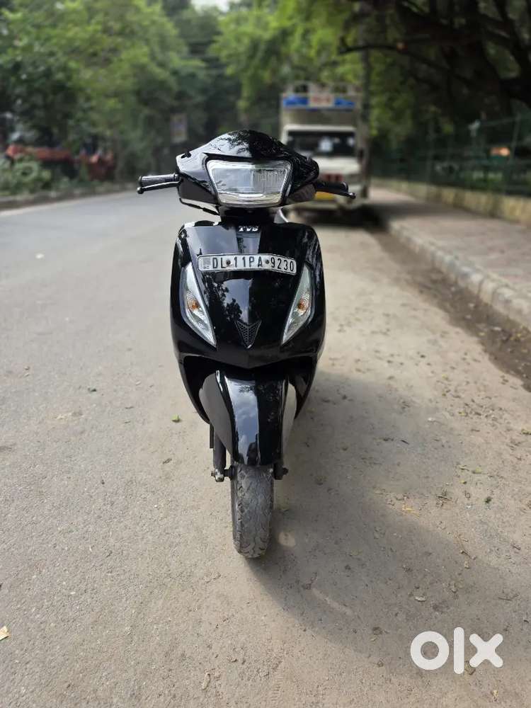 Black Colour Jupiter Scooty New Model 2021 TVS JUPITER Scooters