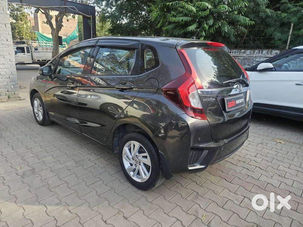 Honda Jazz V Cvt, 2015, Petrol