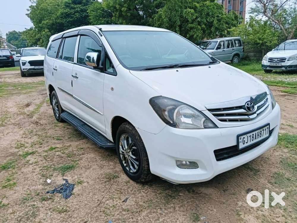 Toyota Innova 2.5 G4 Diesel 8-seater, 2009, Diesel