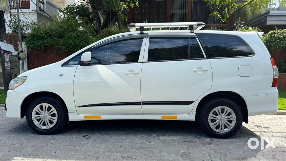 Toyota Innova Diesel 2012