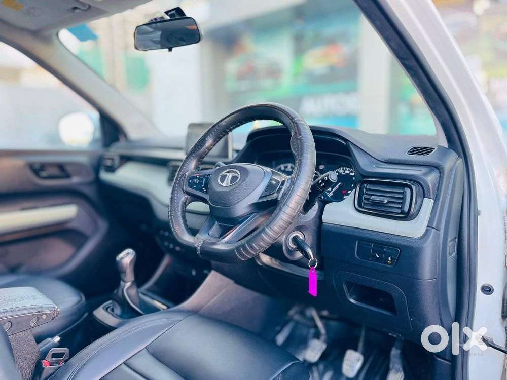 Tata Punch Camo Adventure Mt, 2022, Petrol