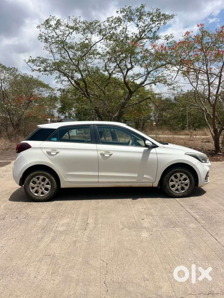 Hyundai I20 Sportz 2018 Diesel Car